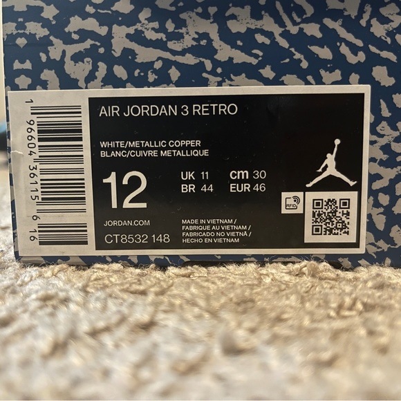 Air Jordan Retro 3 “Wizards” - Picture 12 of 14